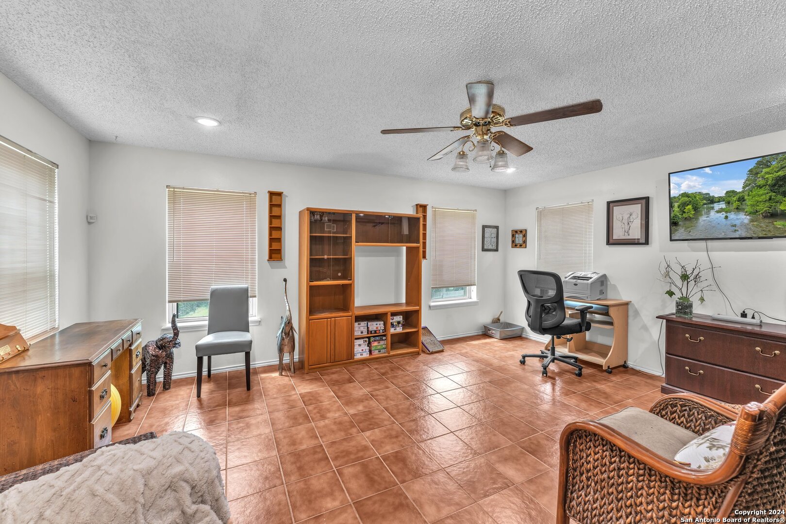 7742 OAKHILL PARK DR