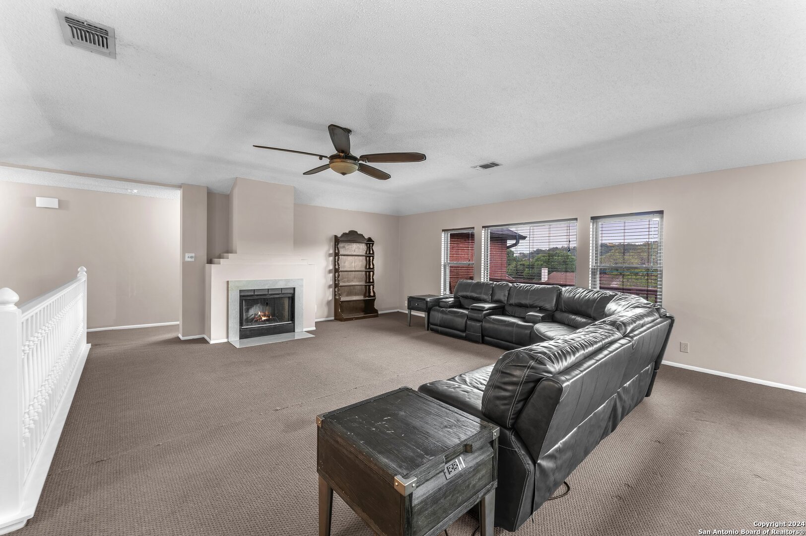 7742 OAKHILL PARK DR
