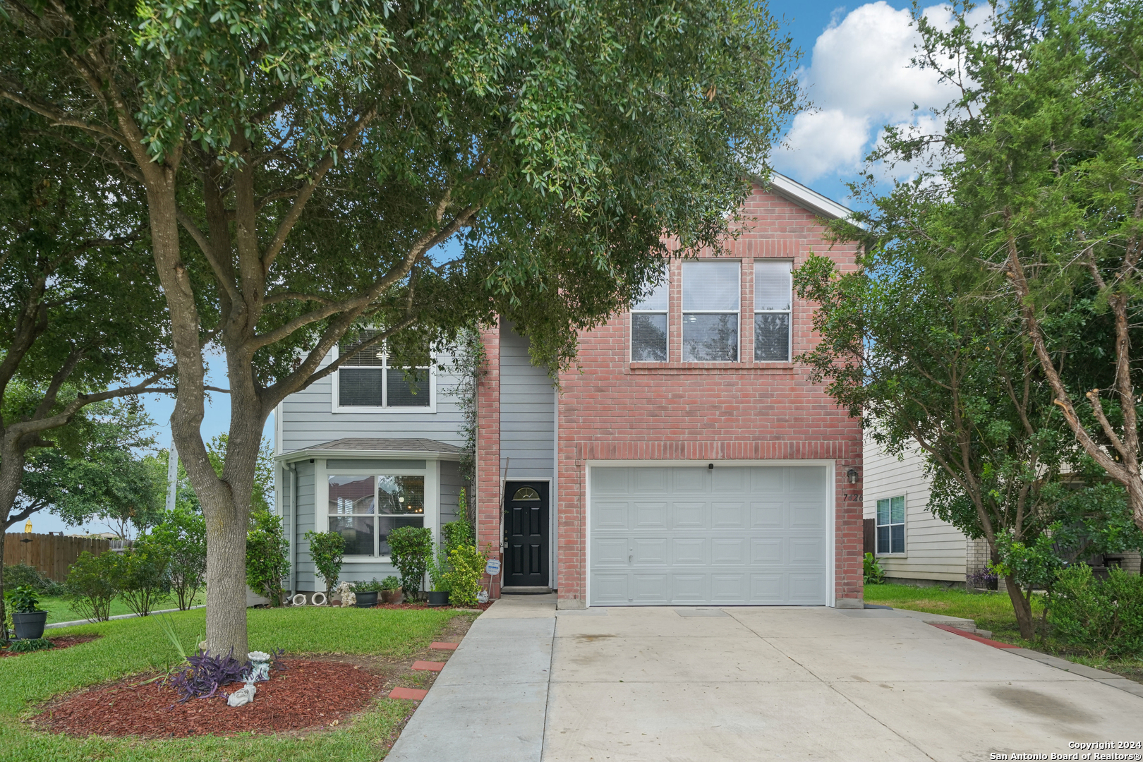 7426 CORTLAND OAK