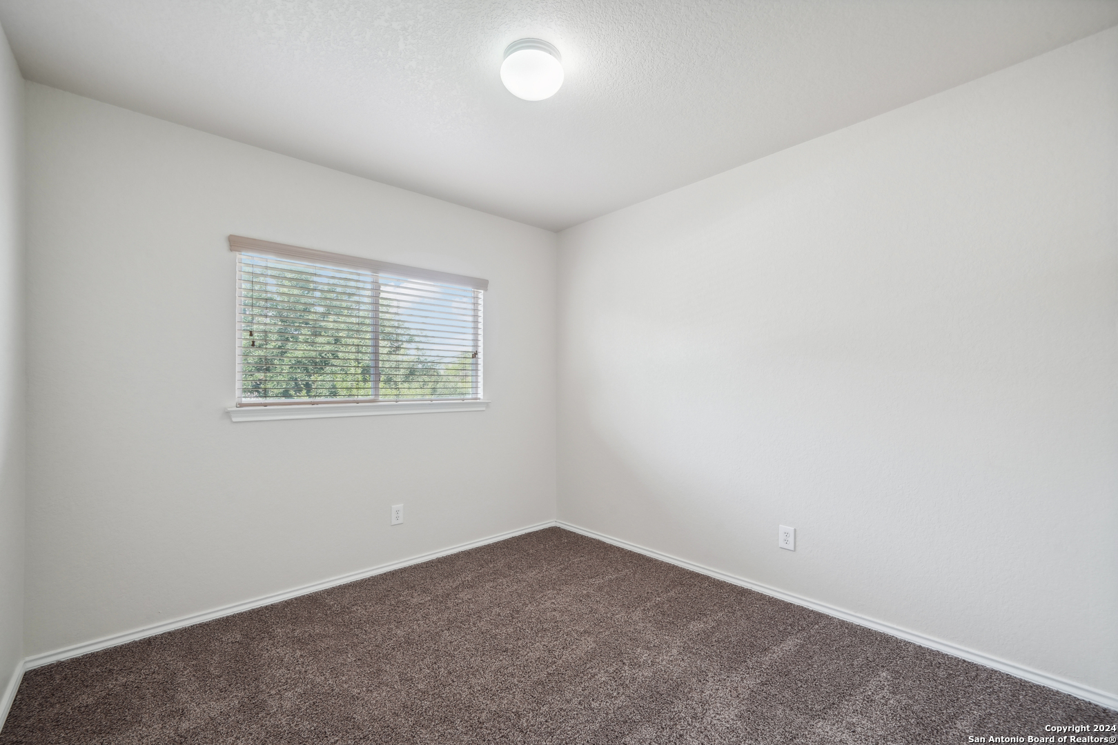 7426 CORTLAND OAK