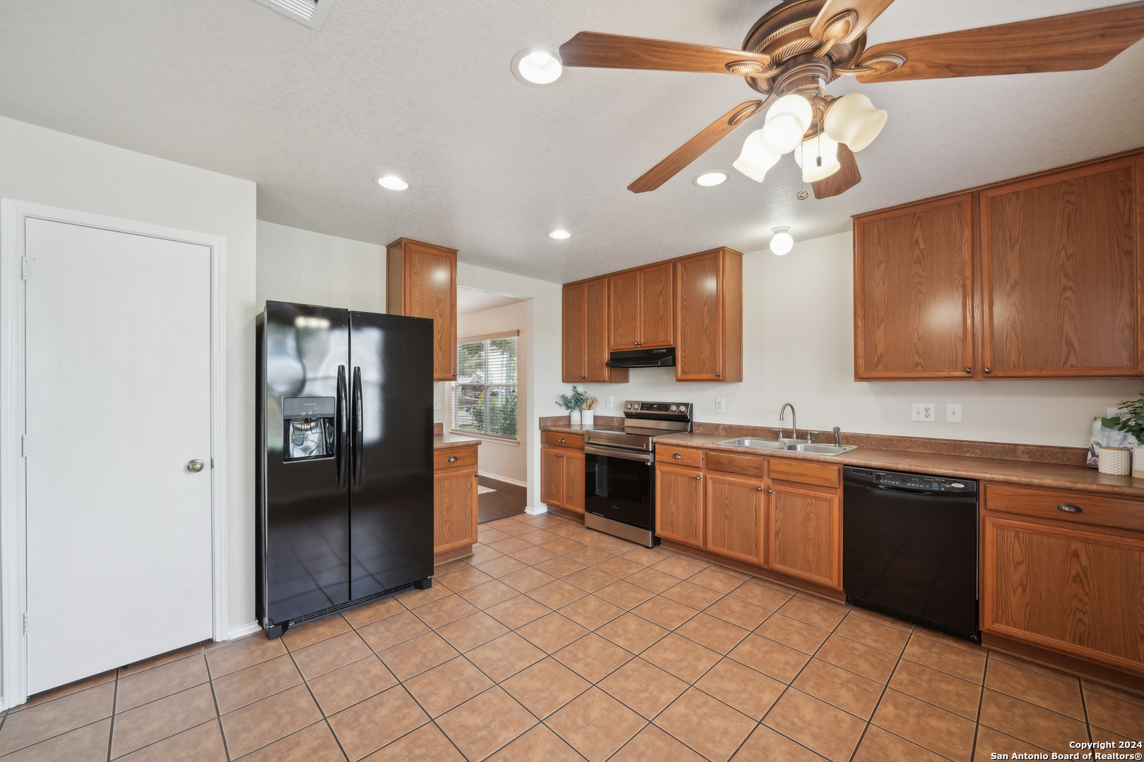 7426 CORTLAND OAK