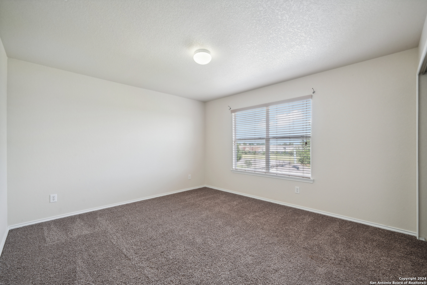 7426 CORTLAND OAK