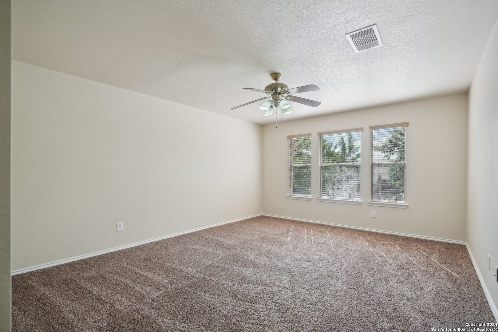 7426 CORTLAND OAK