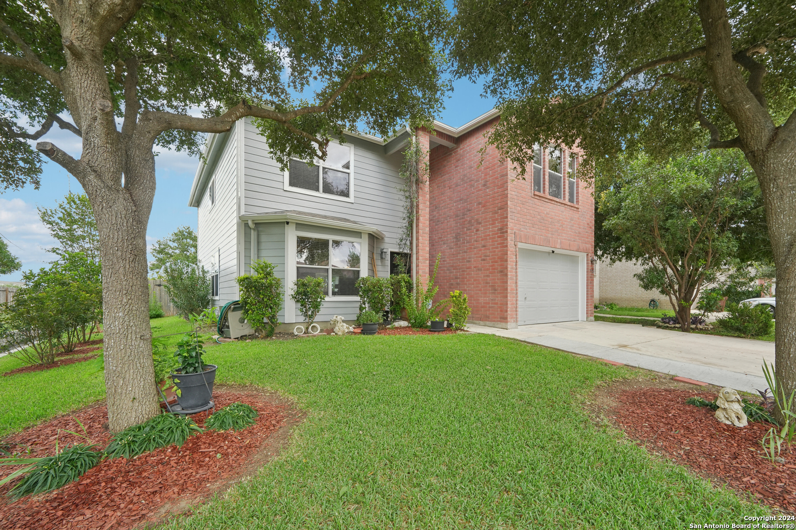 7426 CORTLAND OAK