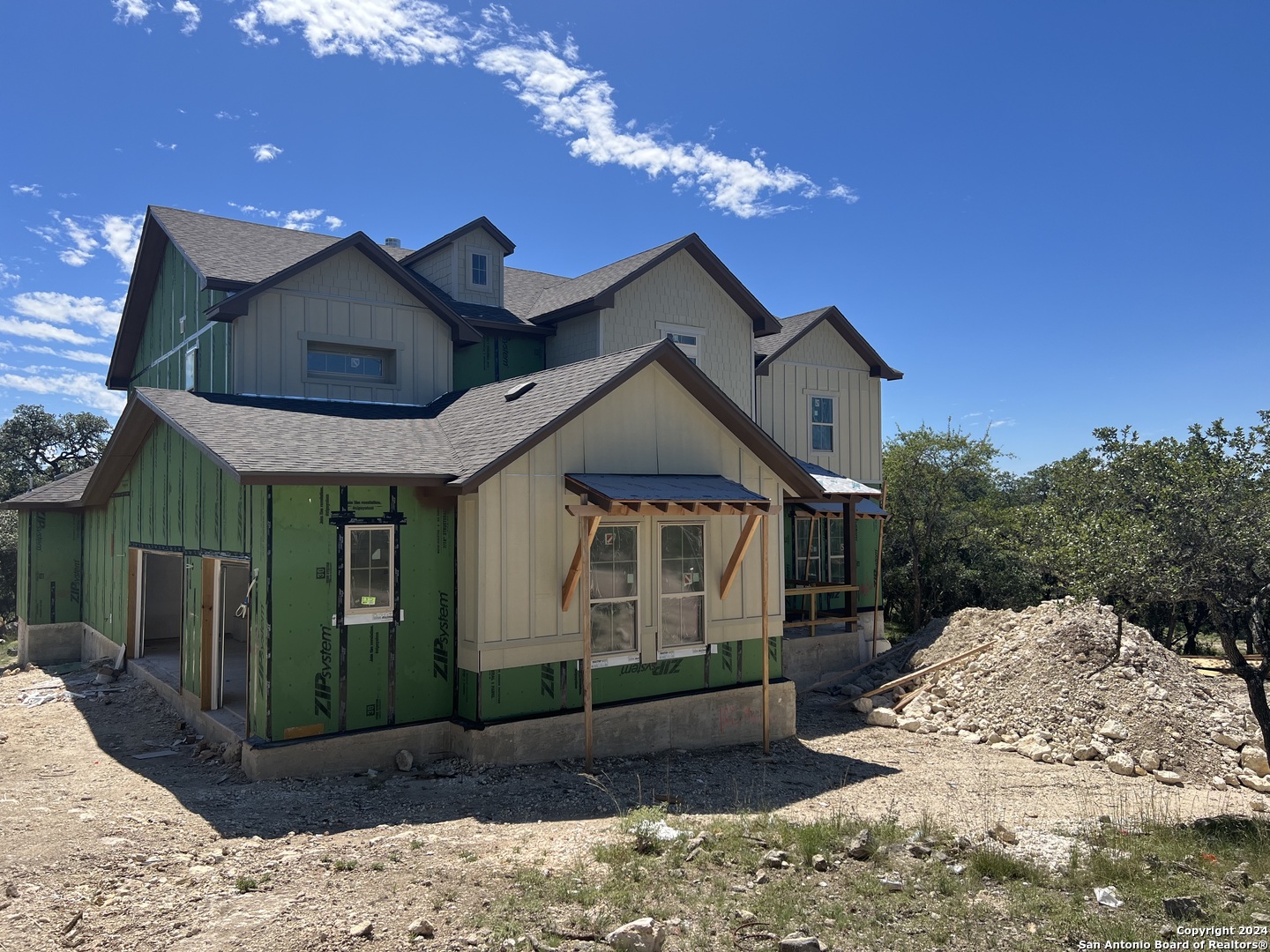 182 Madrone Trl
