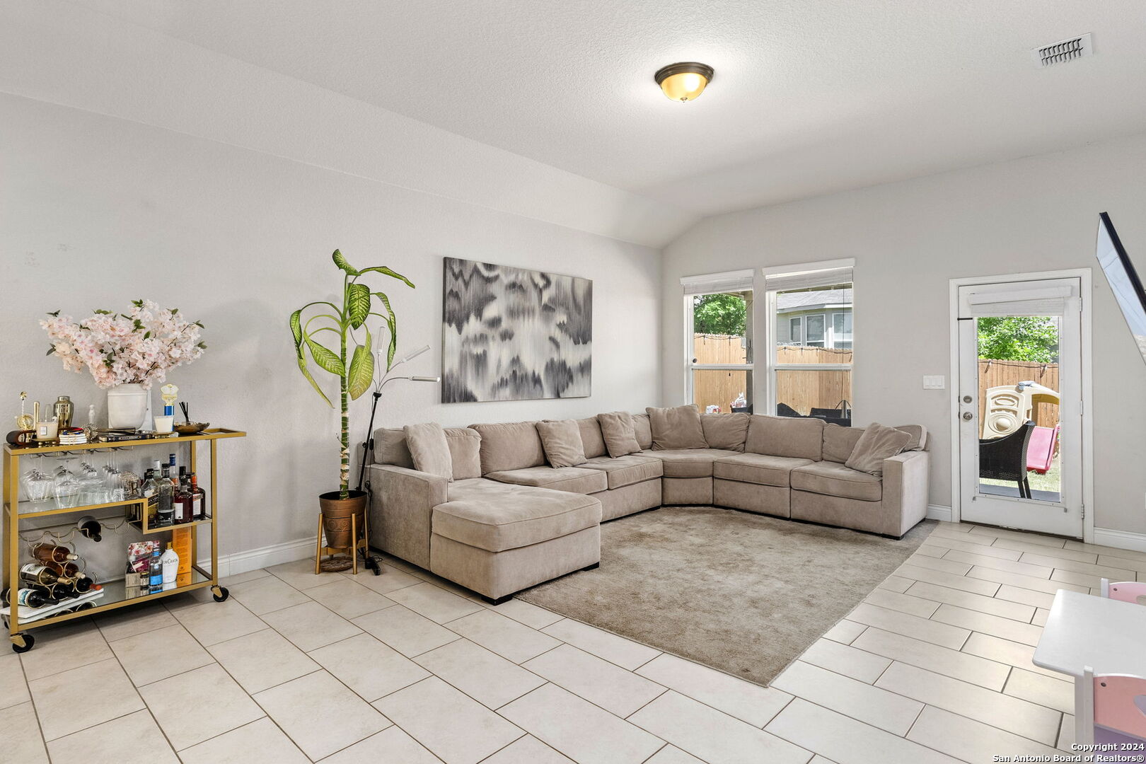 7611 PARAISO HL