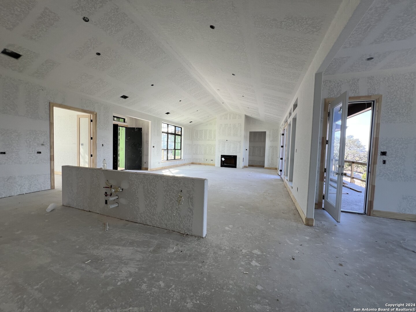 208 Madrone