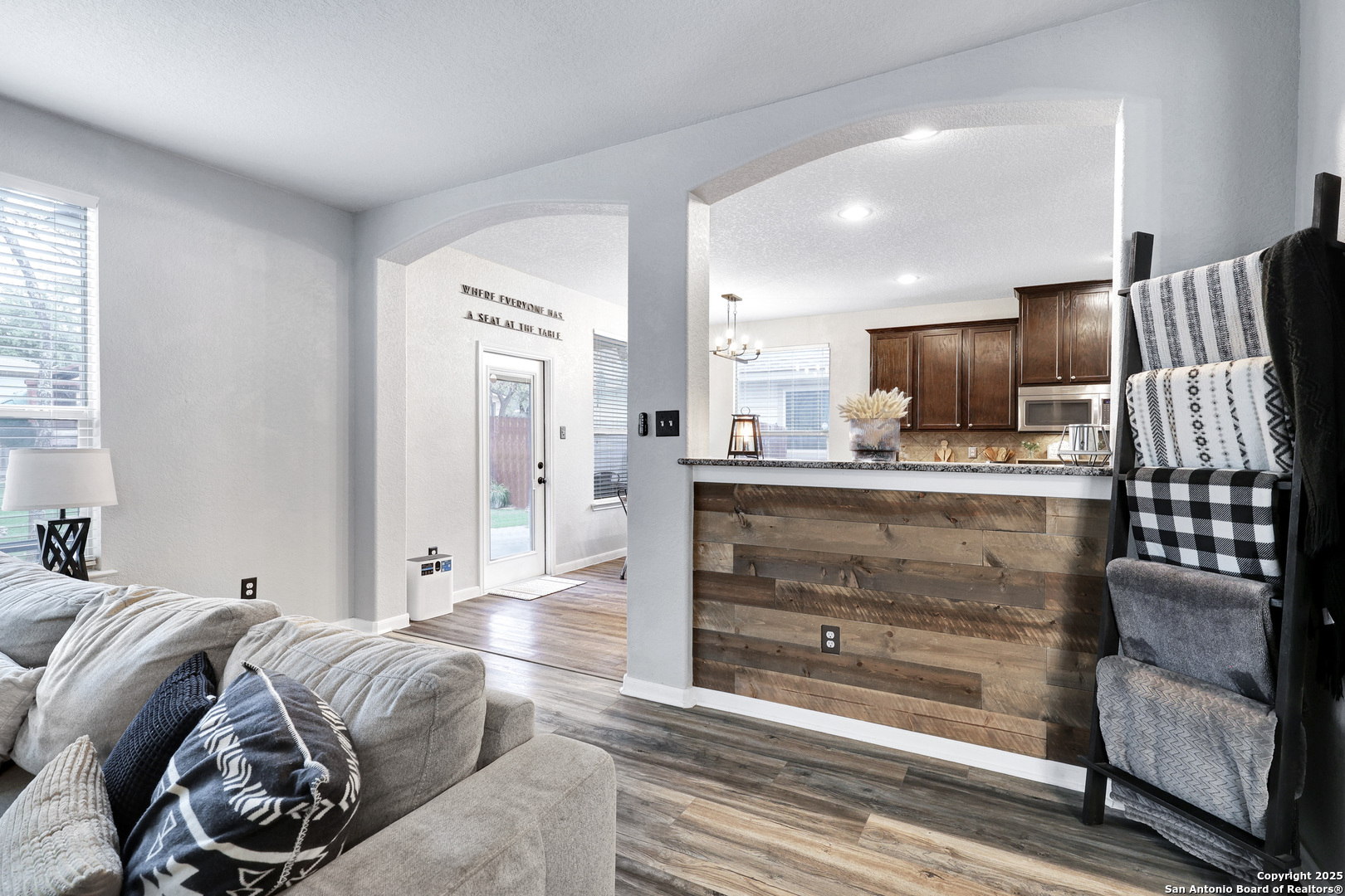 10623 Buck Park