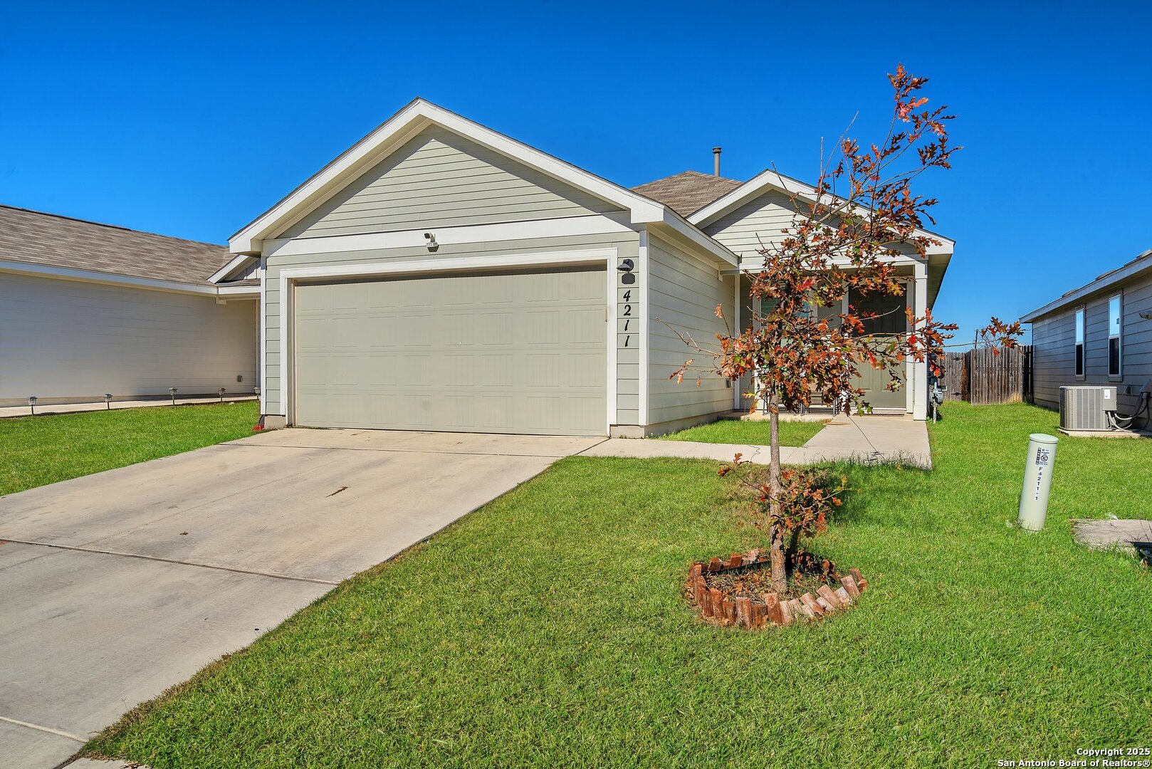 4211 VOLCANO WAY