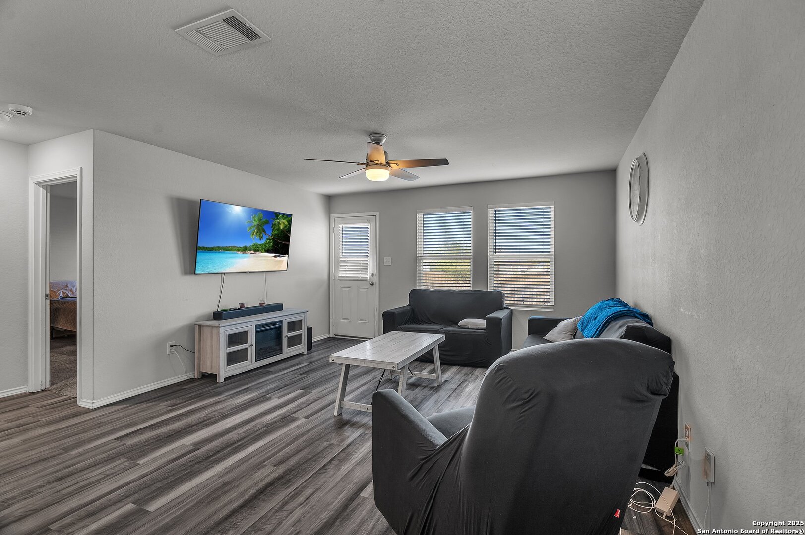 4211 VOLCANO WAY