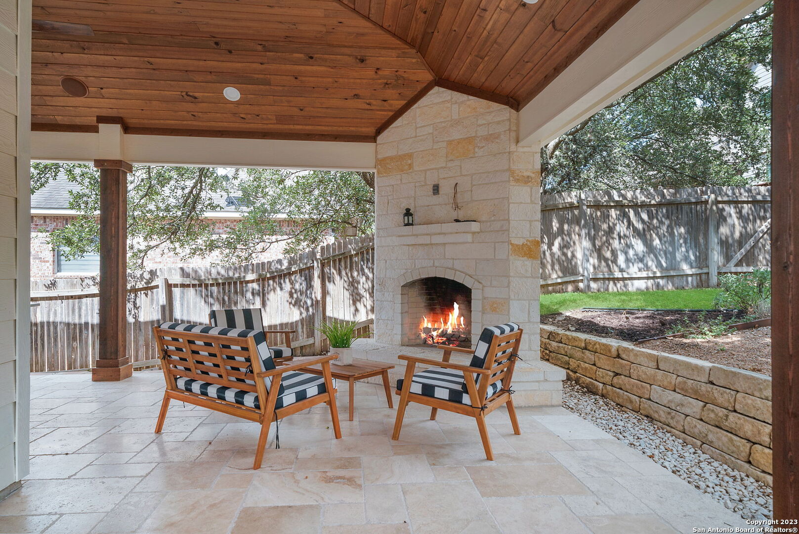 503 ENCHANTED WAY