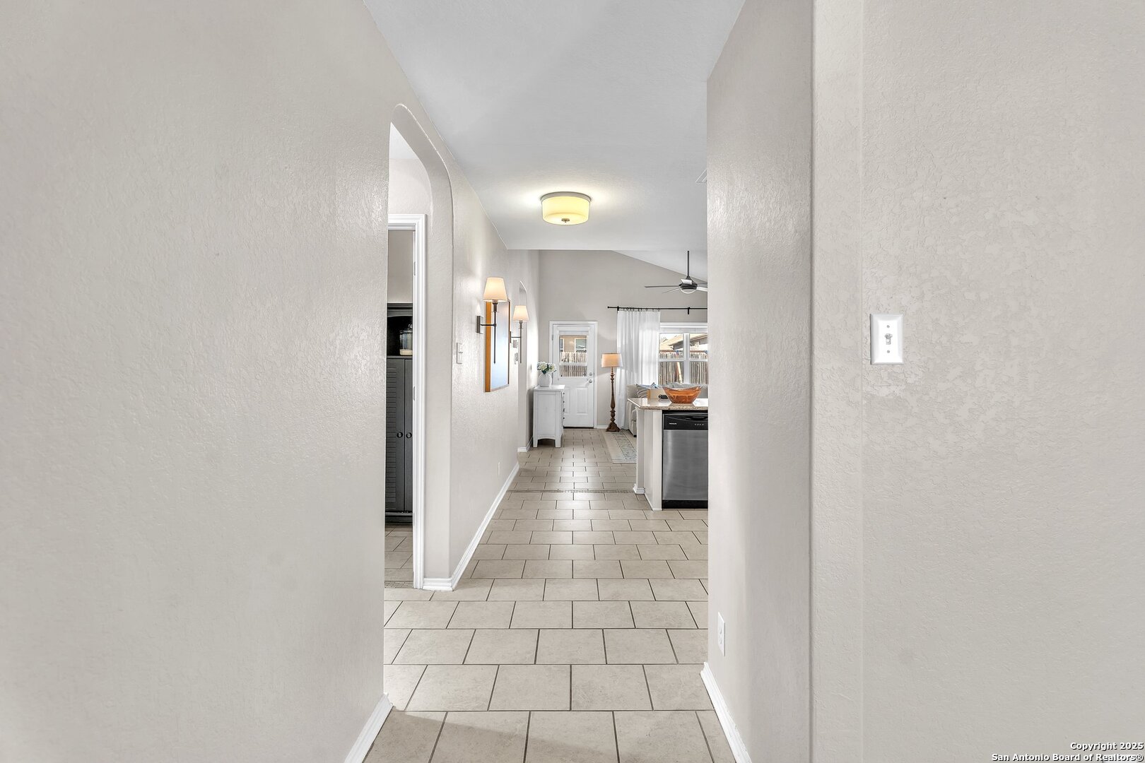 8907 IRONWOOD HL