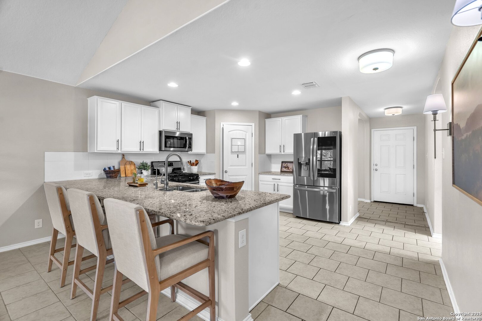 8907 IRONWOOD HL