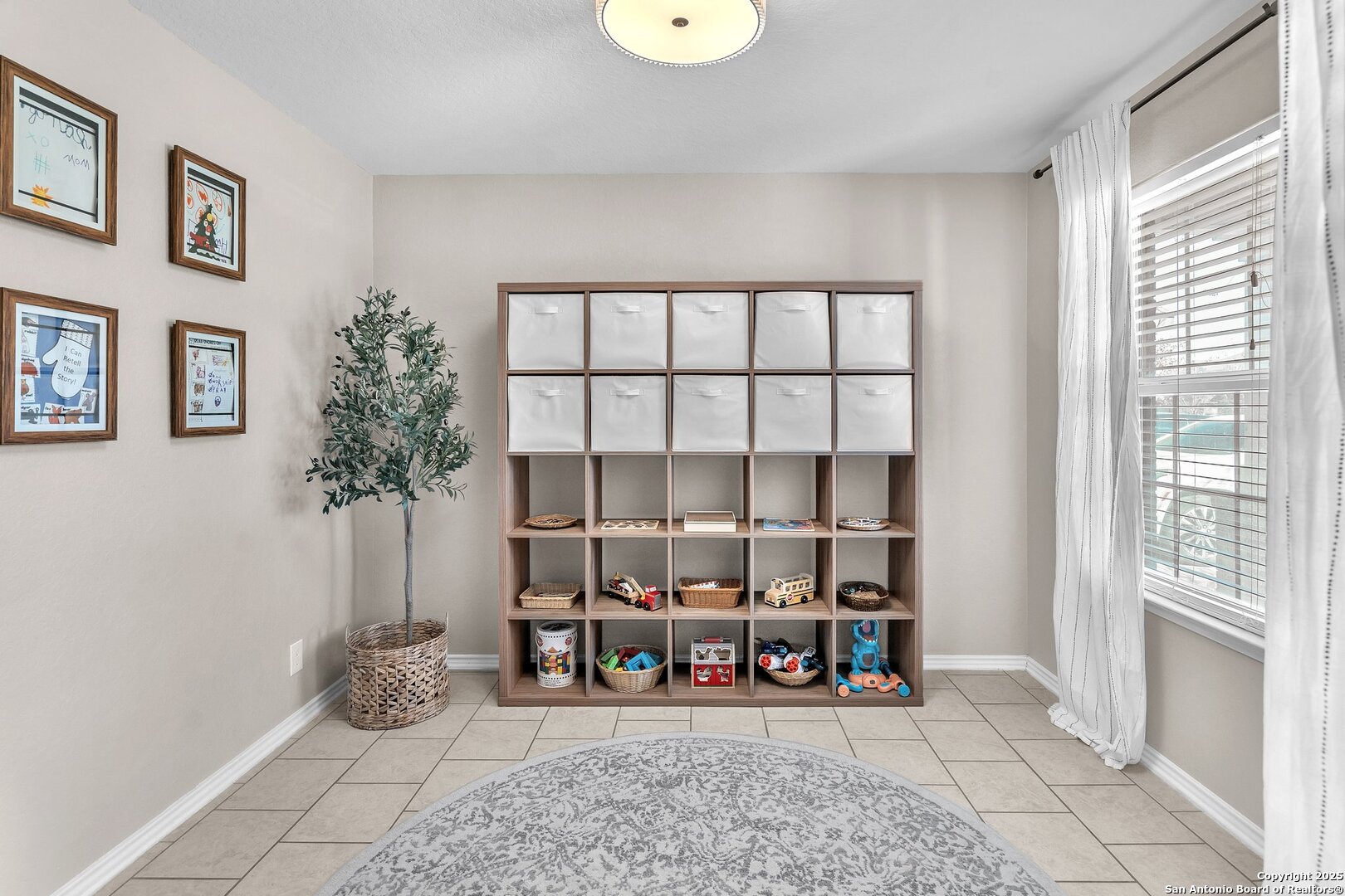 8907 IRONWOOD HL