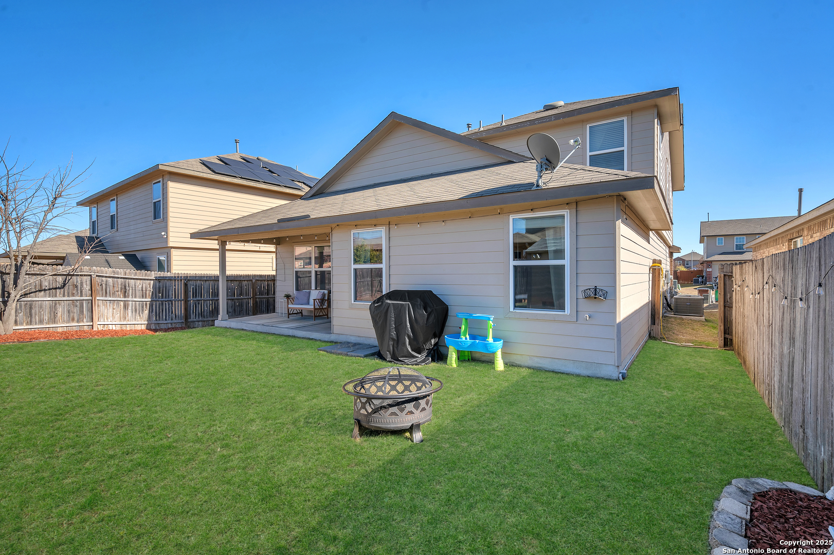 8907 IRONWOOD HL