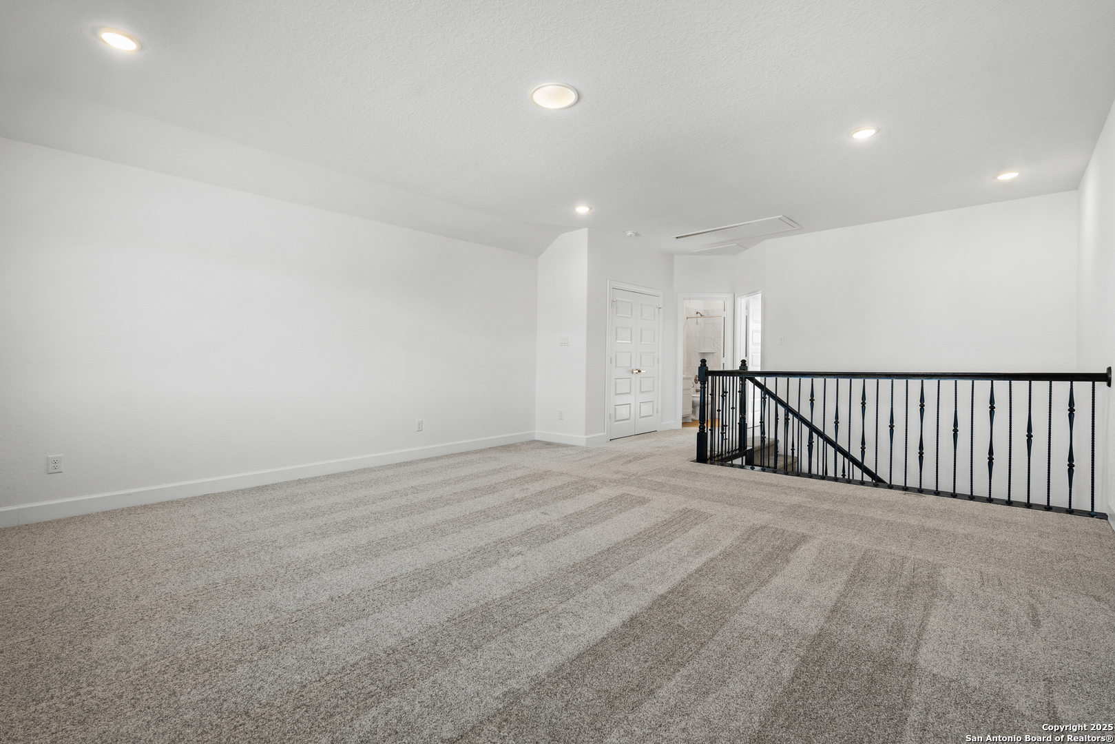 1708 Durham Park