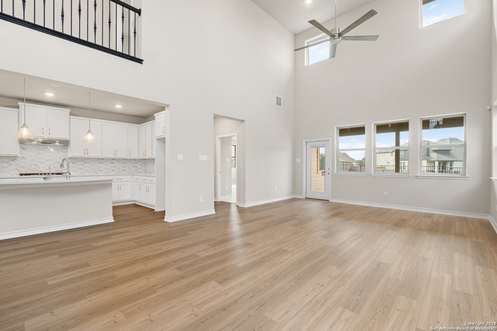 1723 Dunvegan Park