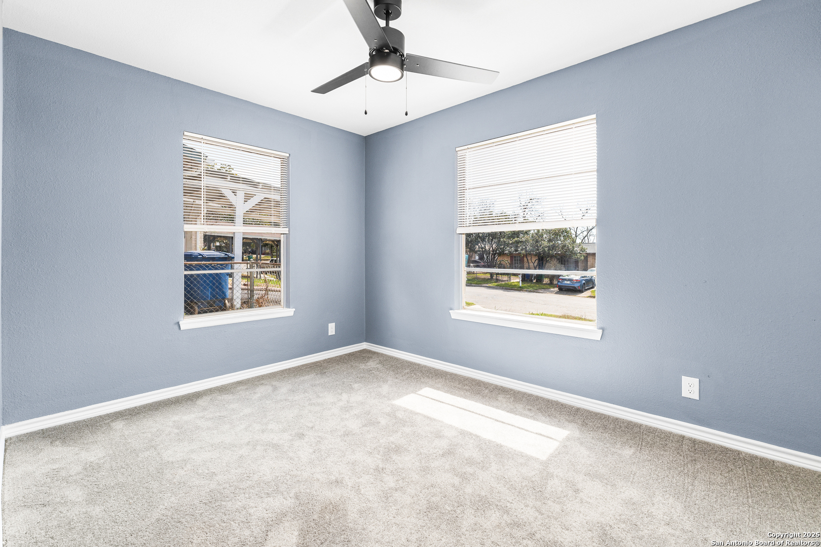5347 Santa Cruz