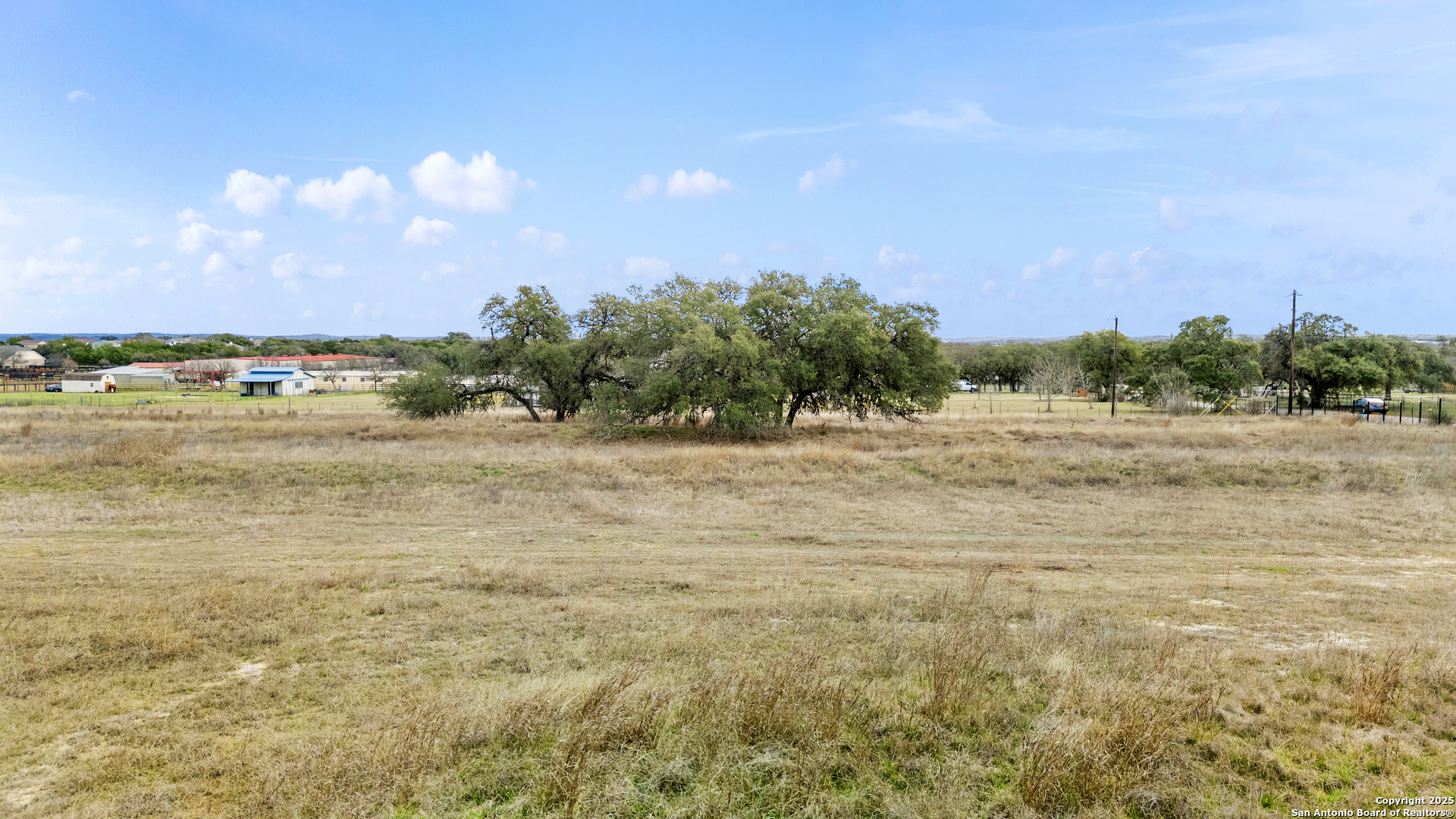 124 Spring Hill
