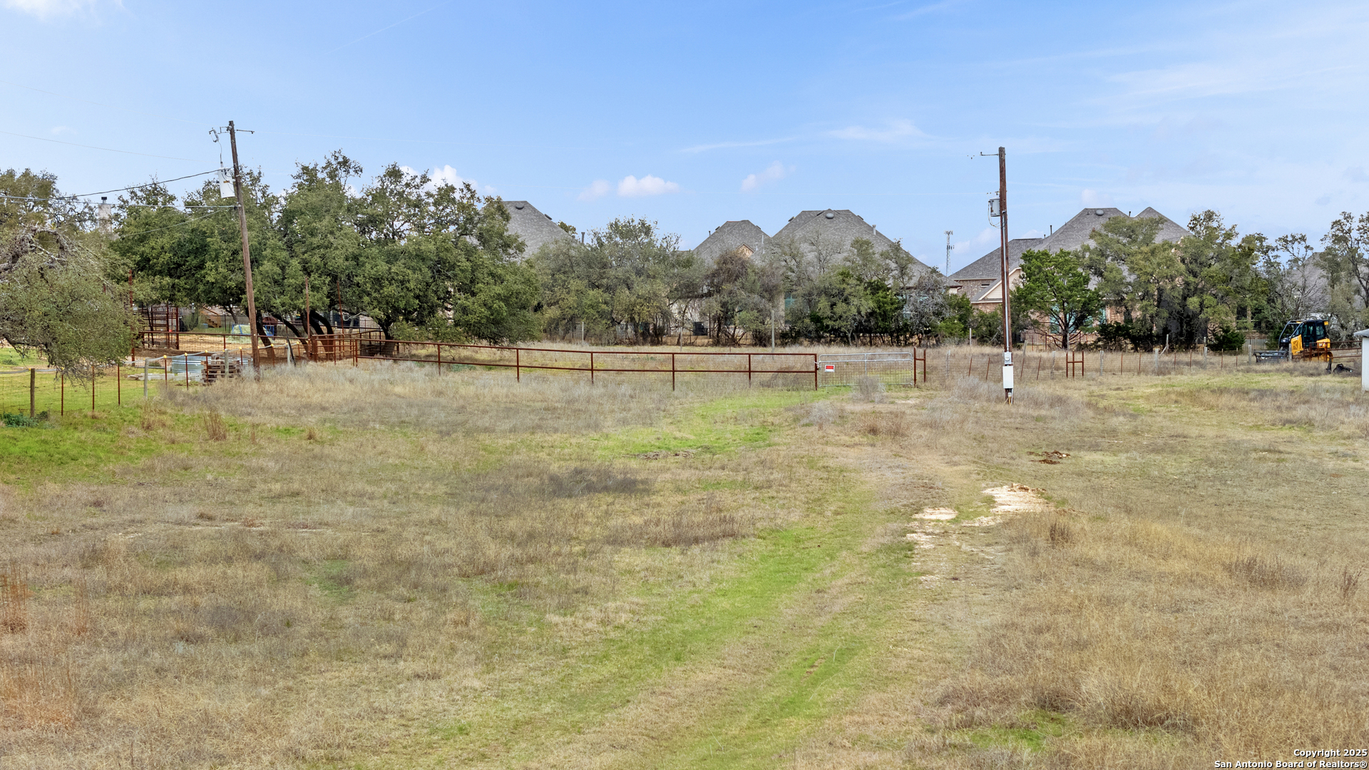 124 Spring Hill