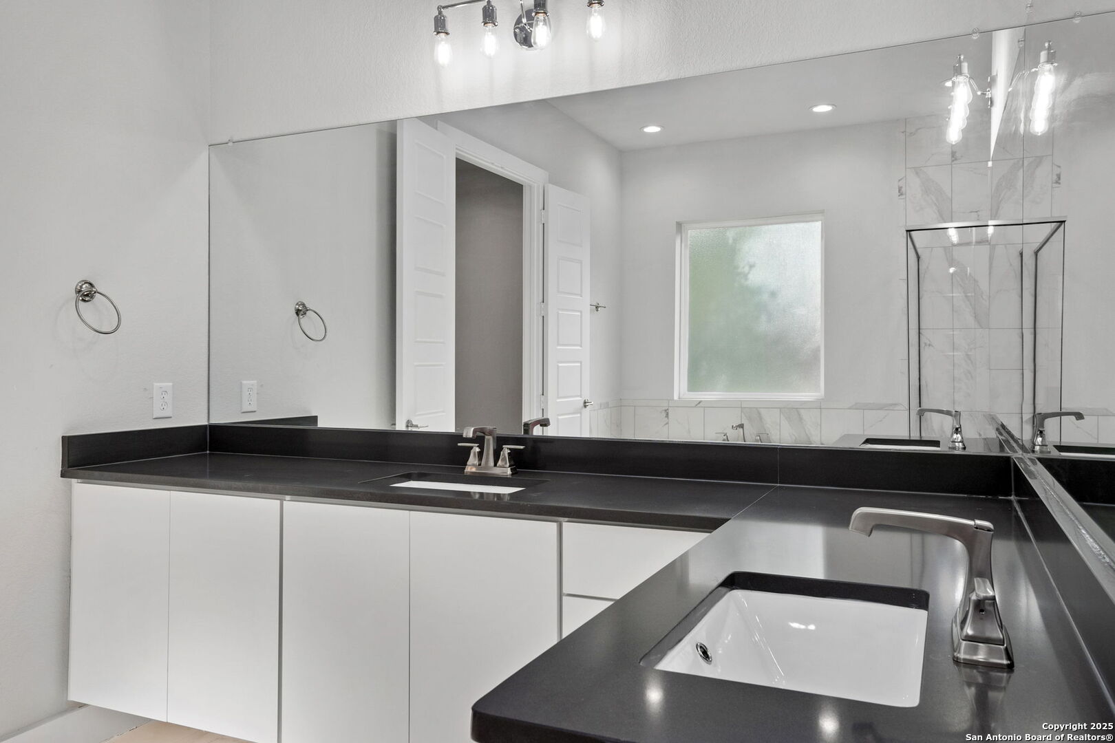 28917 Cherry Valley