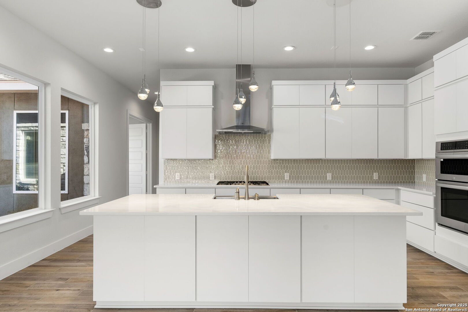 28917 Cherry Valley
