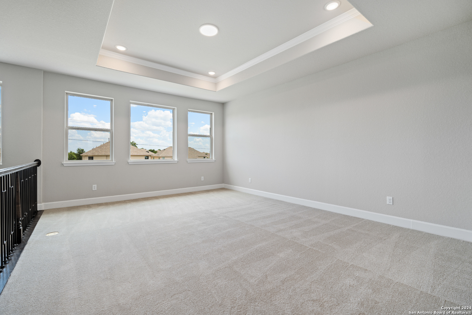 8462 Sierra Hermosa