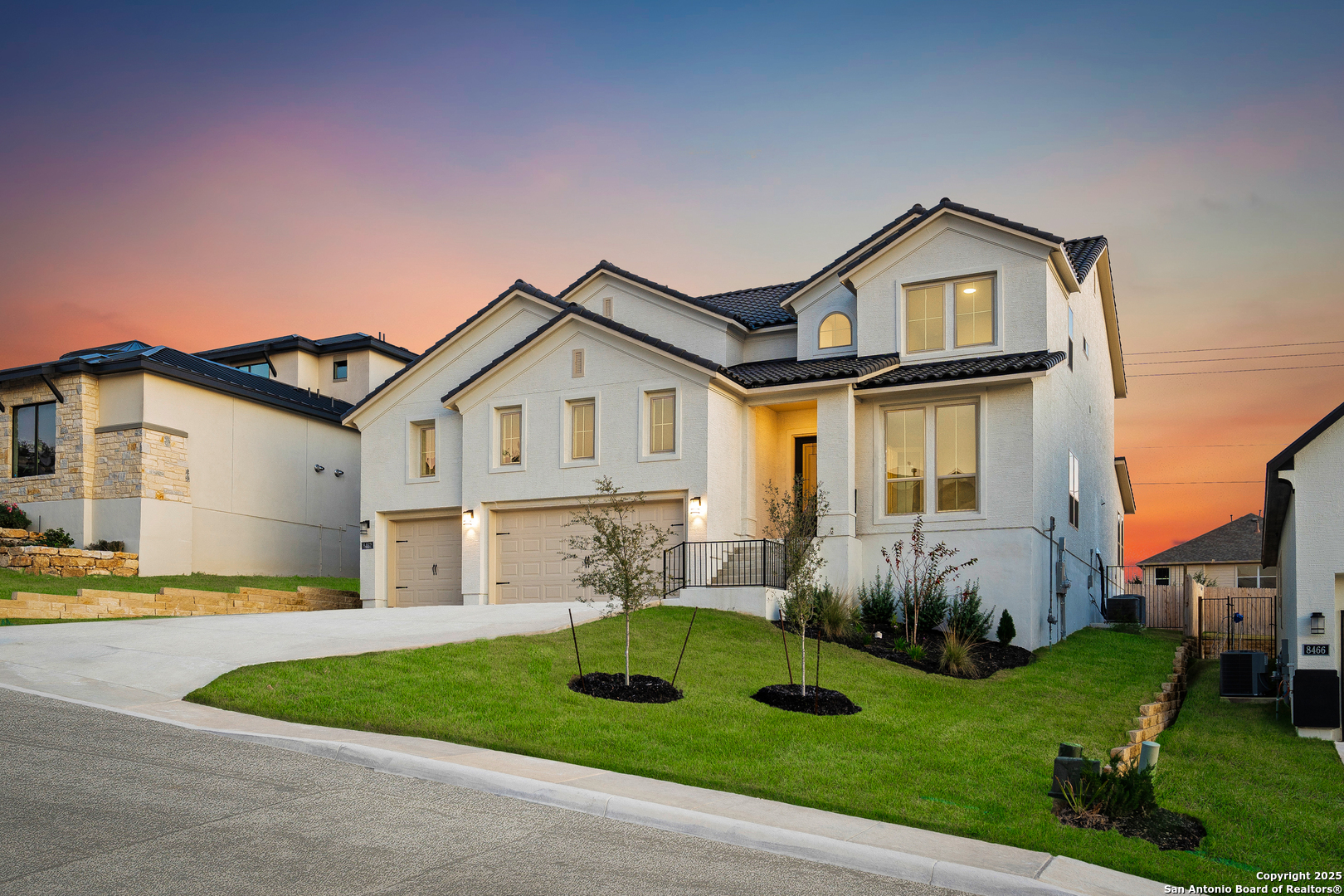 8462 Sierra Hermosa