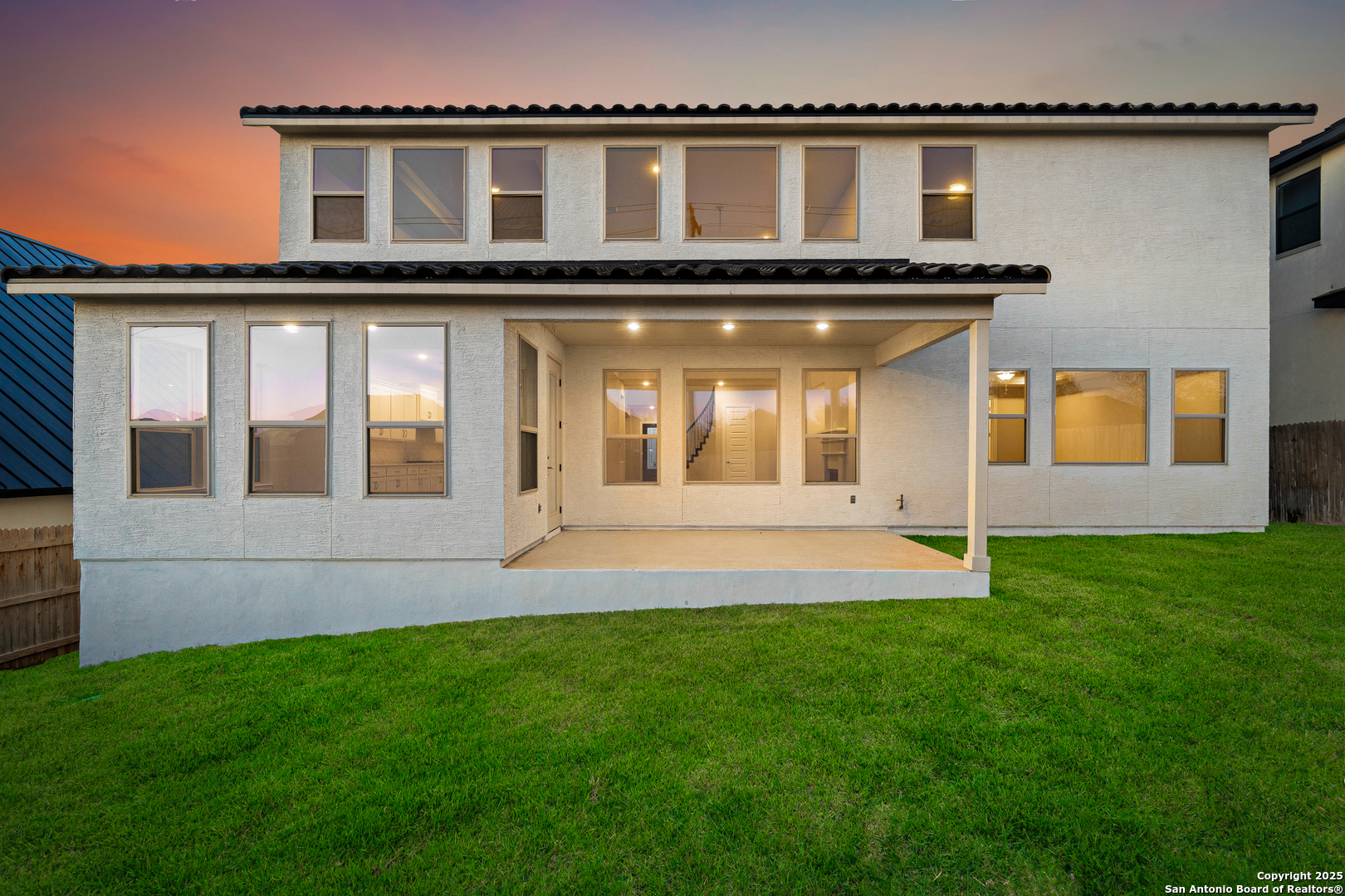 8462 Sierra Hermosa
