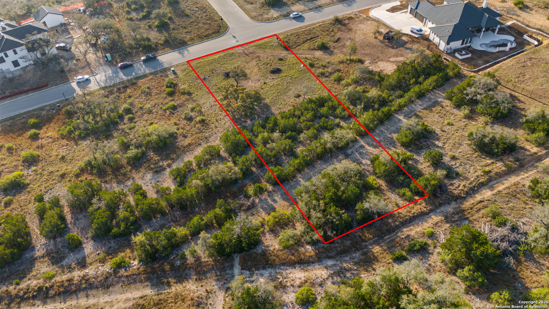 23603 Basse Canyon