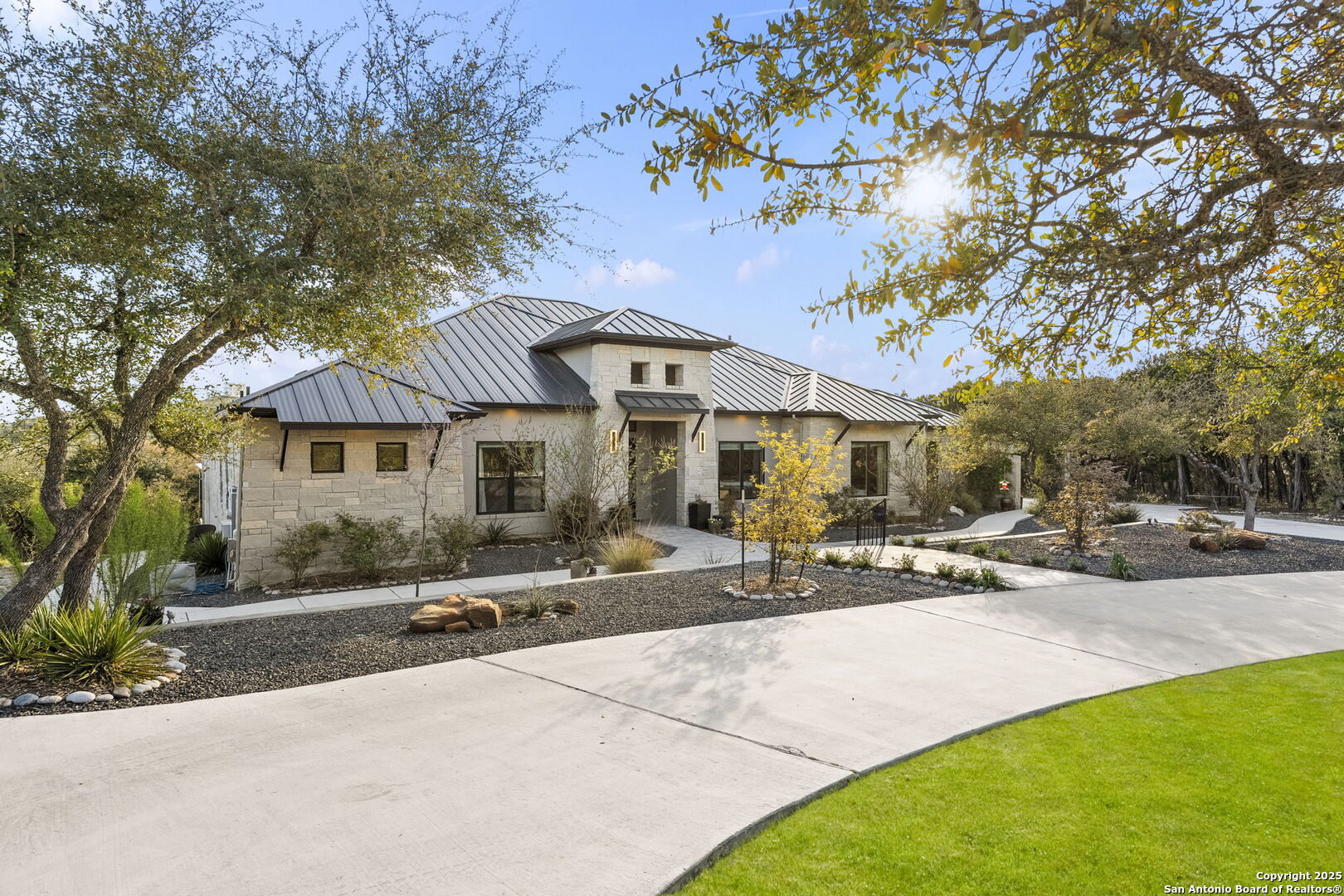 25126 Clearwater Creek