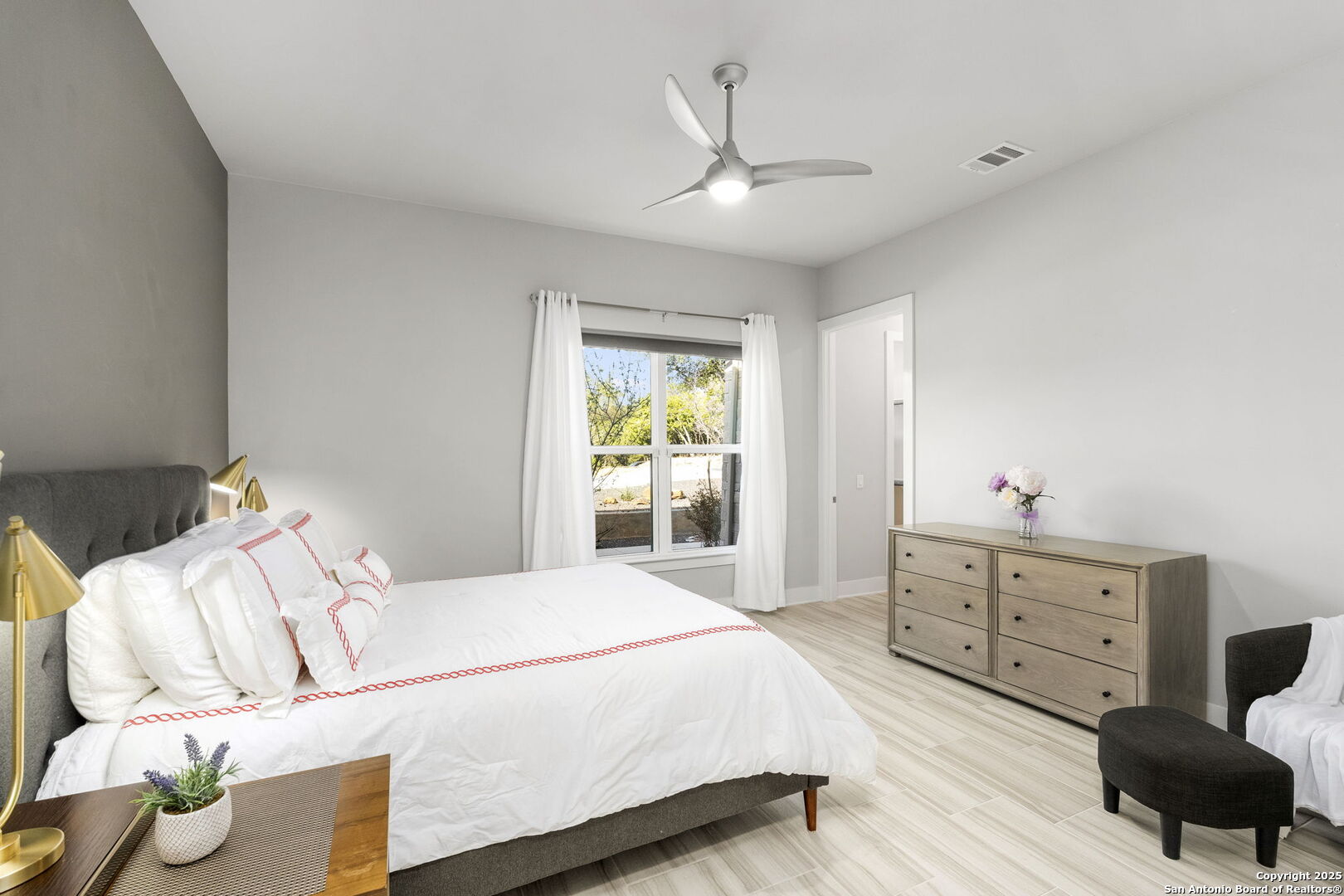 25126 Clearwater Creek