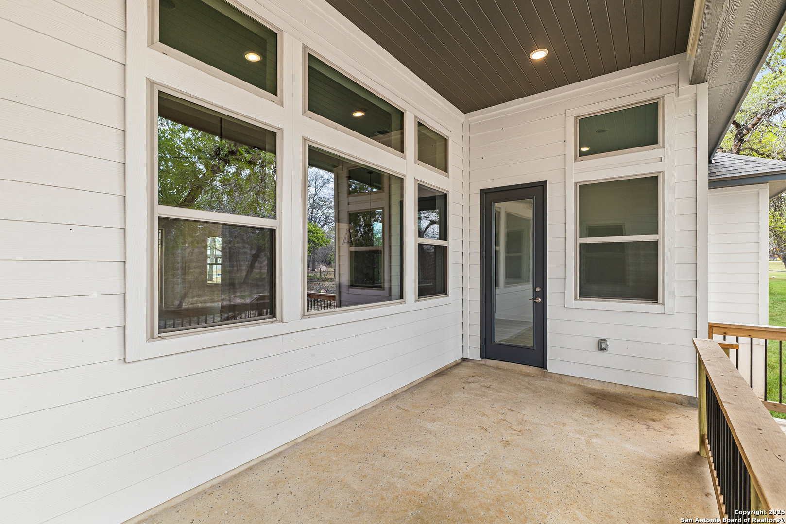 241 Timber Pl
