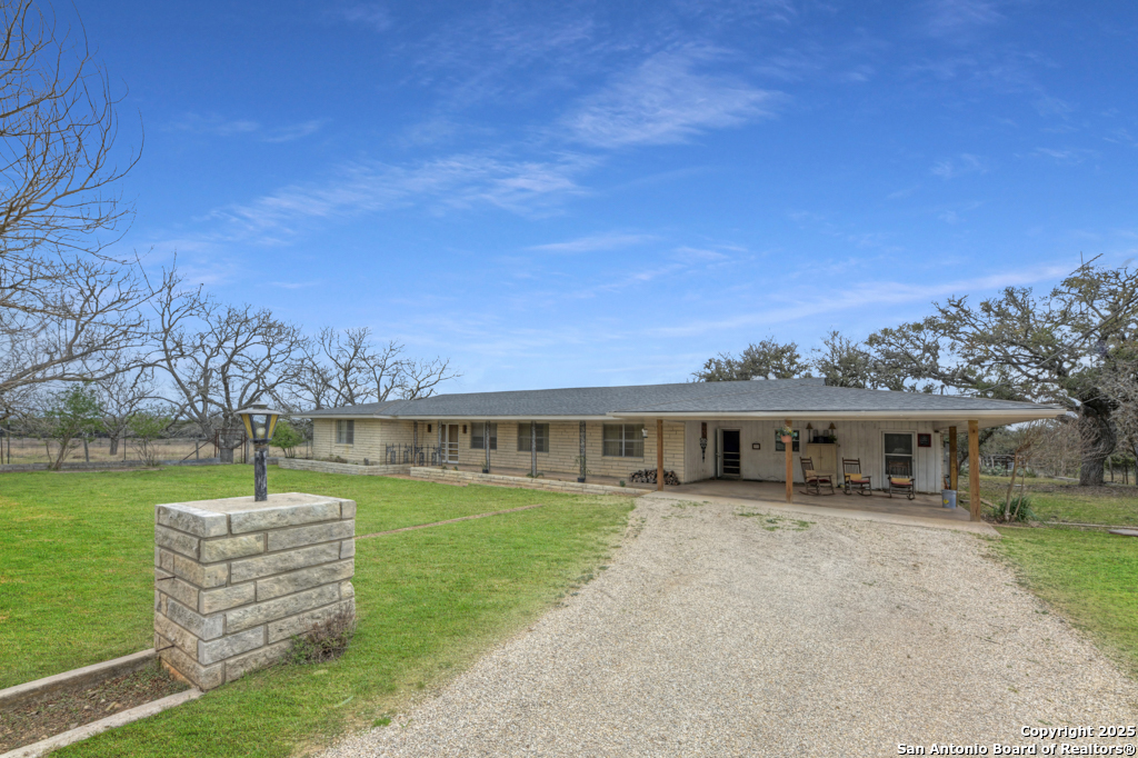 2877 Broad Oak