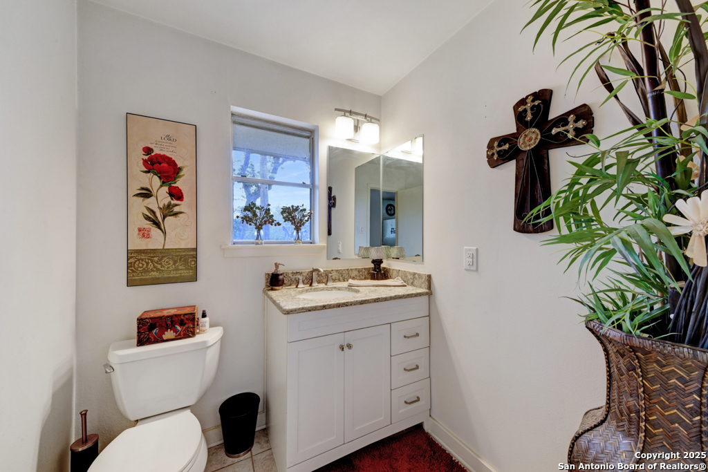 2877 Broad Oak