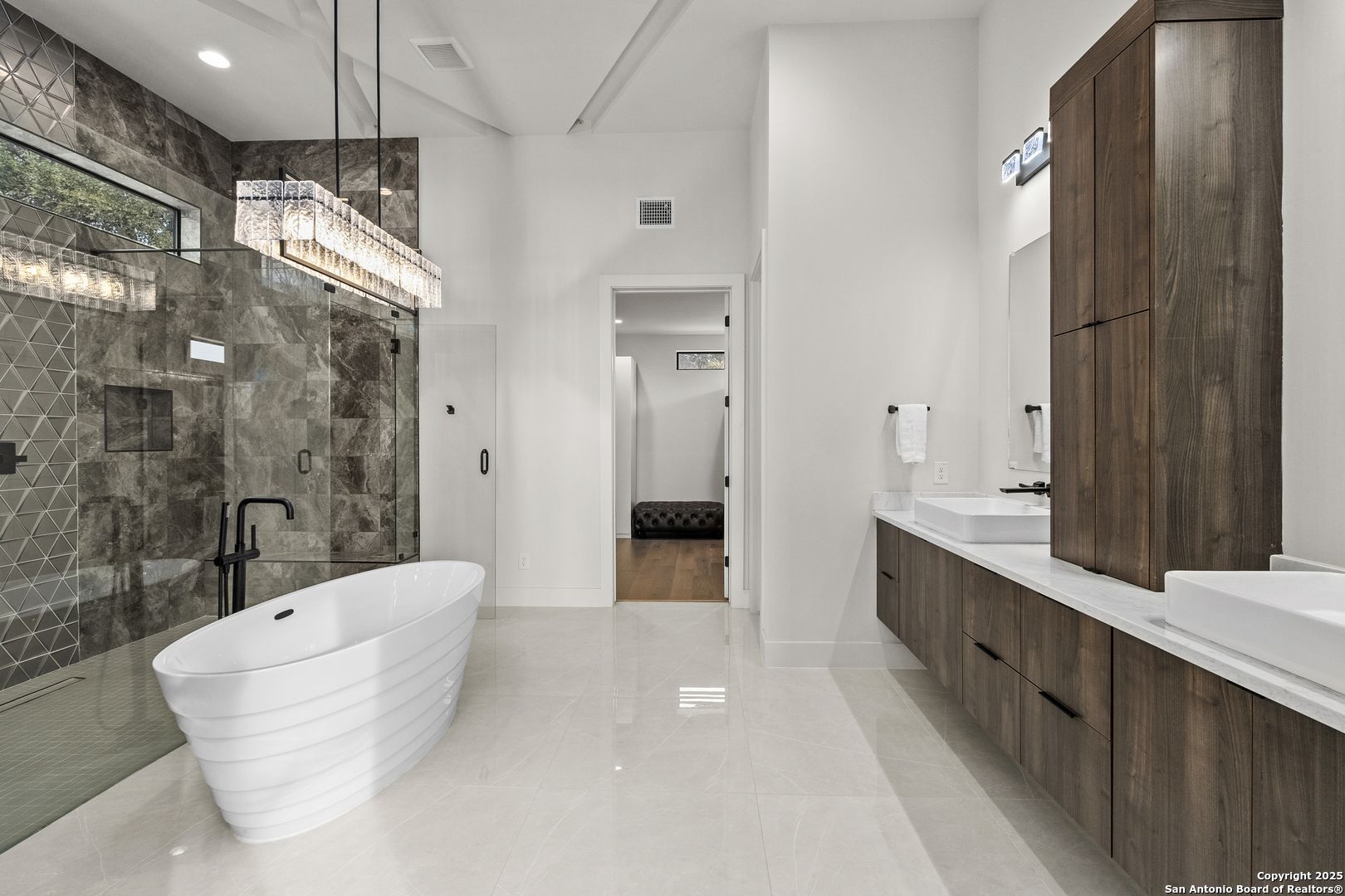 23703 Verona Canyon