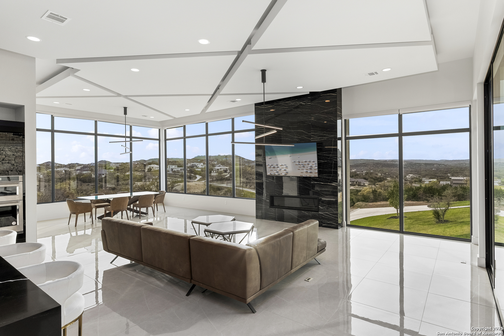 23703 Verona Canyon