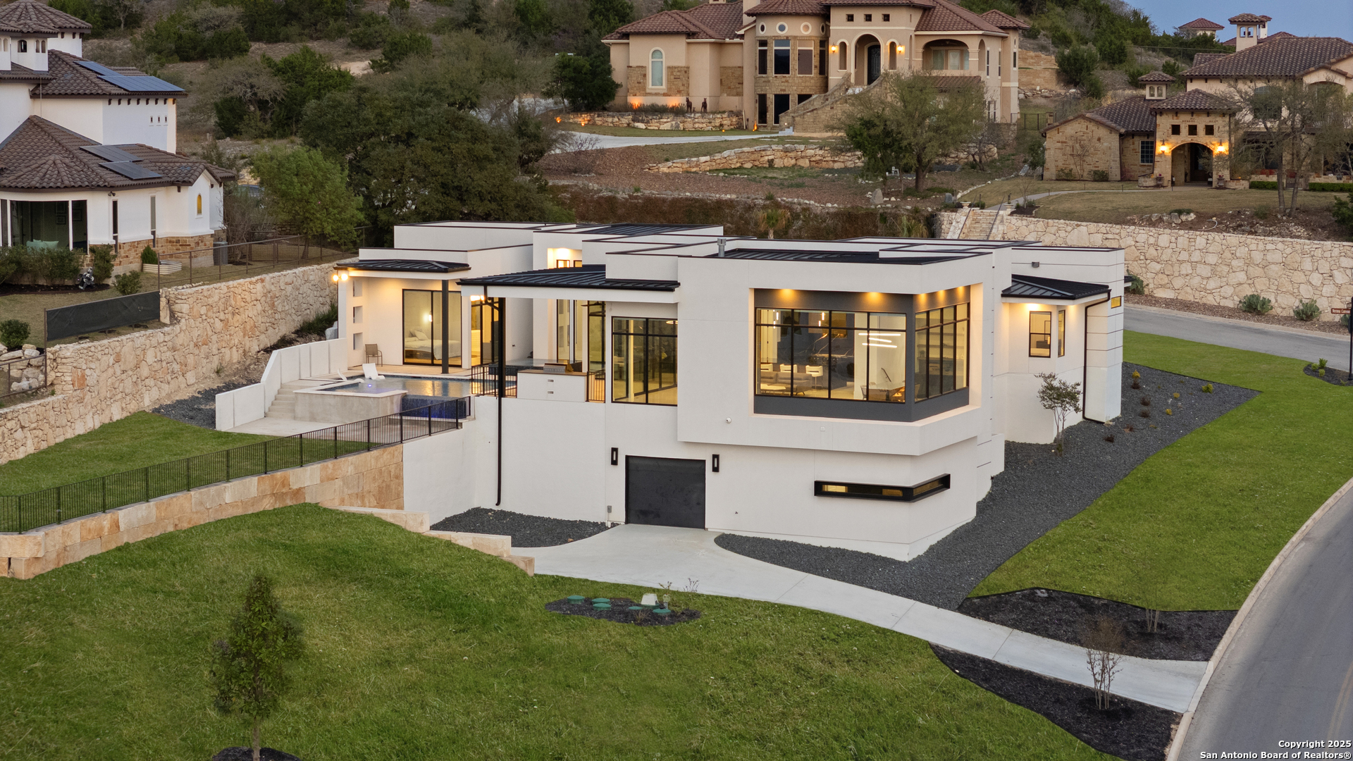 23703 Verona Canyon