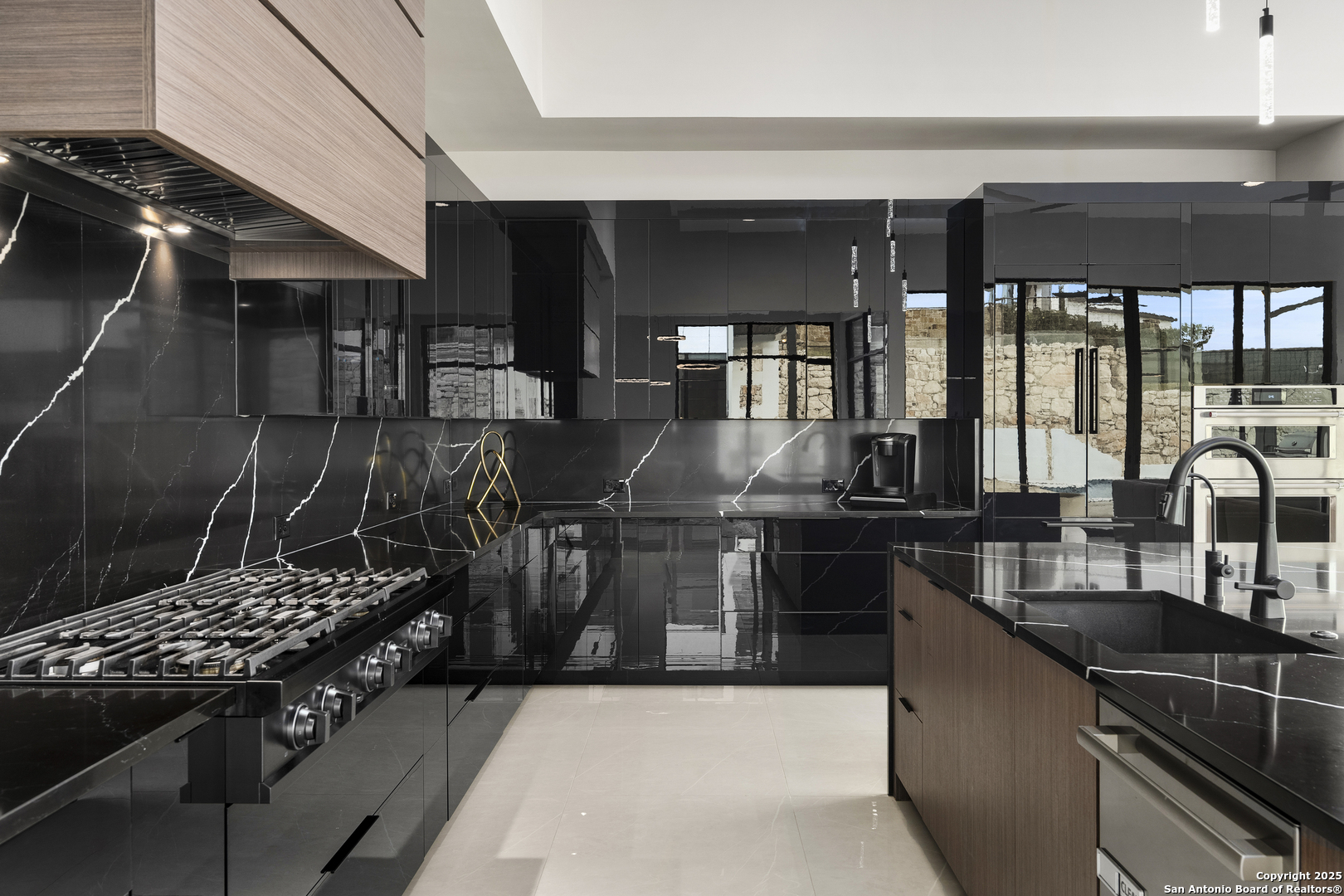 23703 Verona Canyon