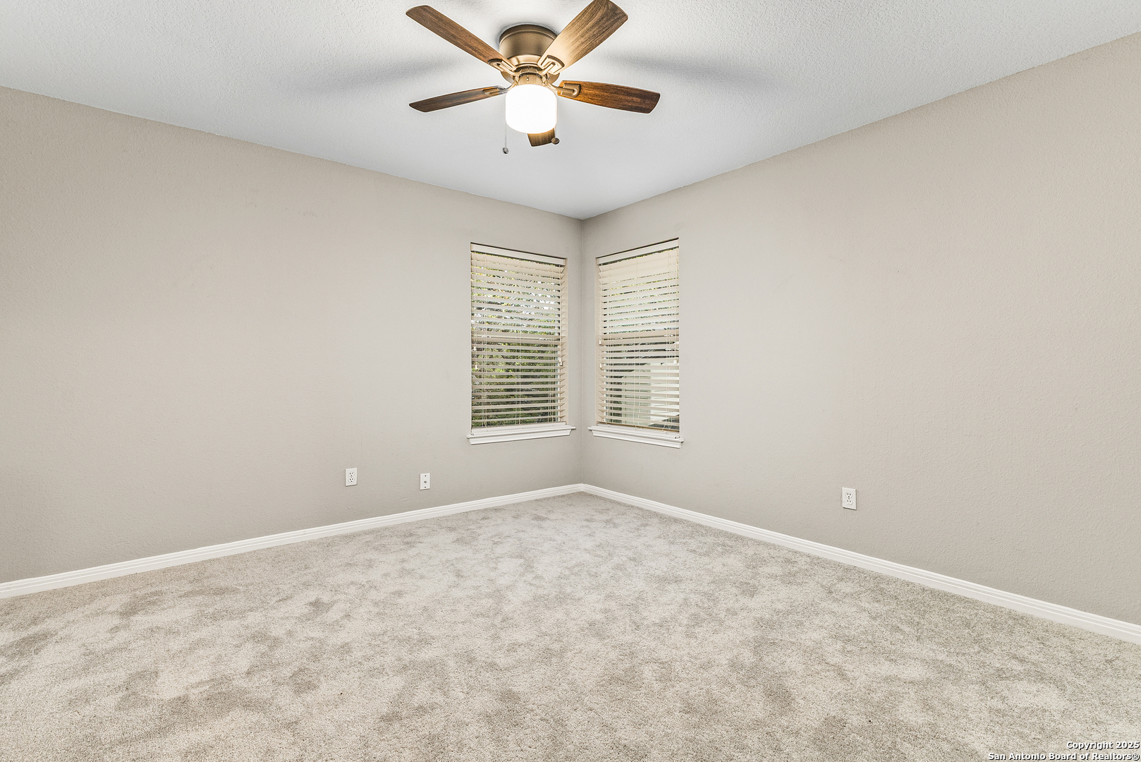 13911 Laurelbrook