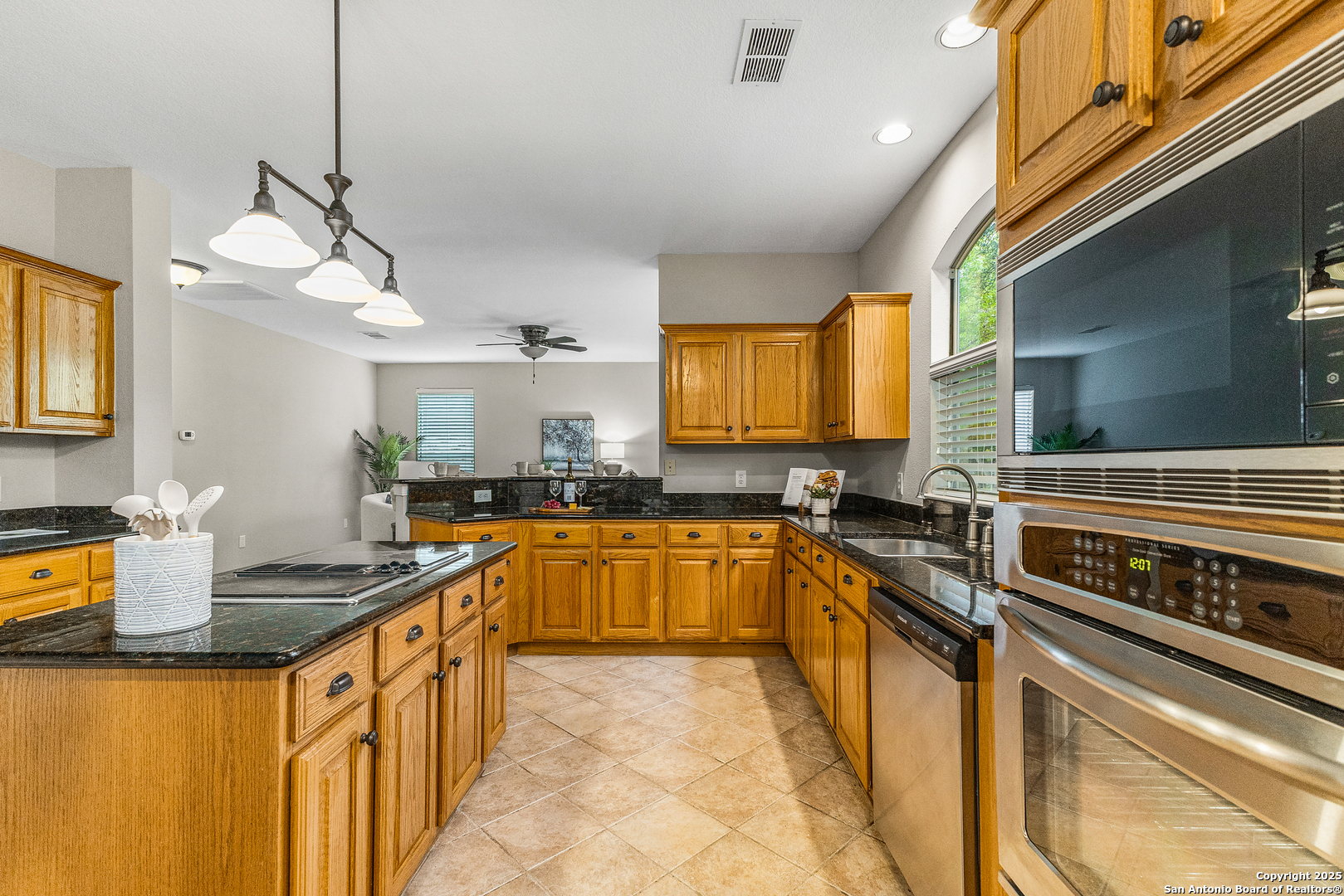 13911 Laurelbrook
