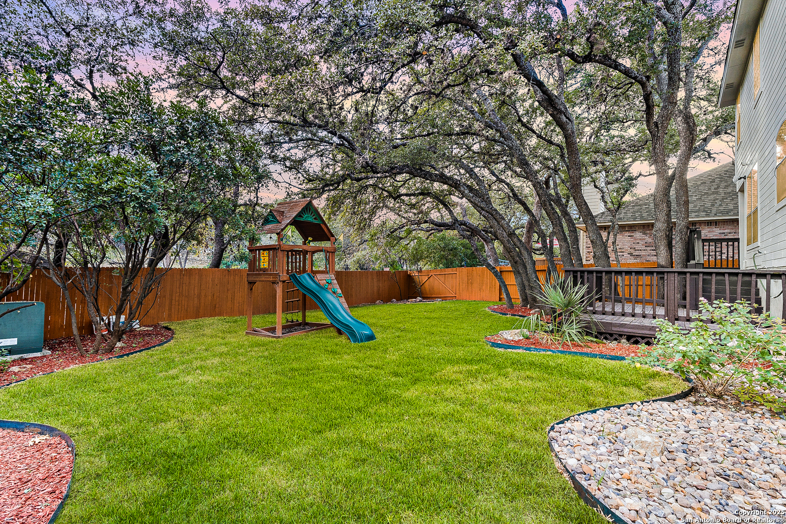 13911 Laurelbrook