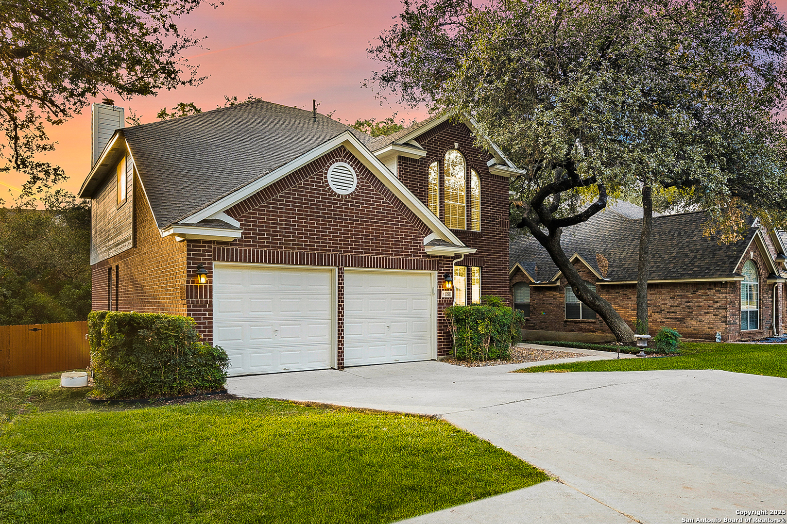 13911 Laurelbrook