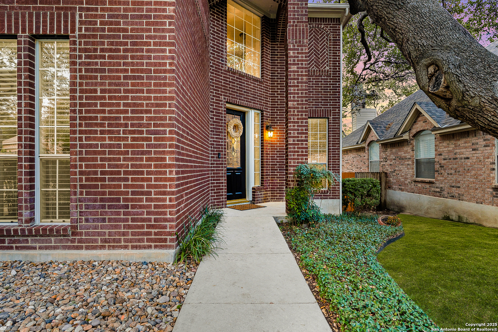 13911 Laurelbrook