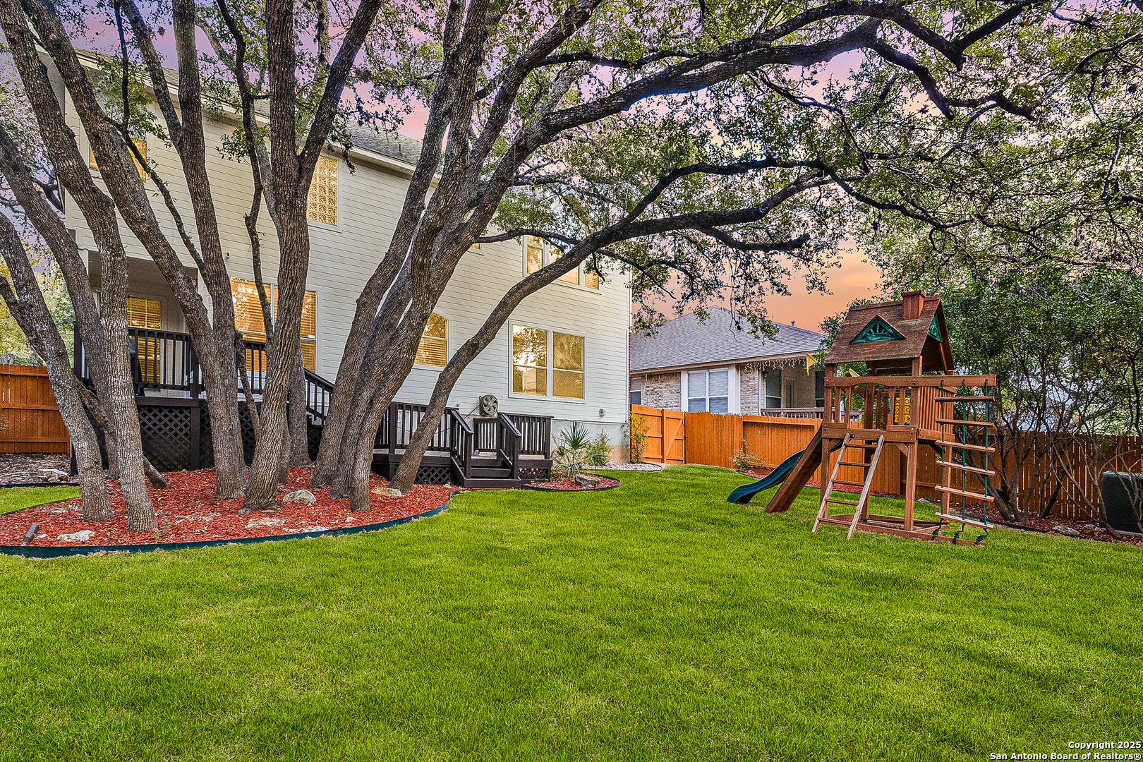 13911 Laurelbrook