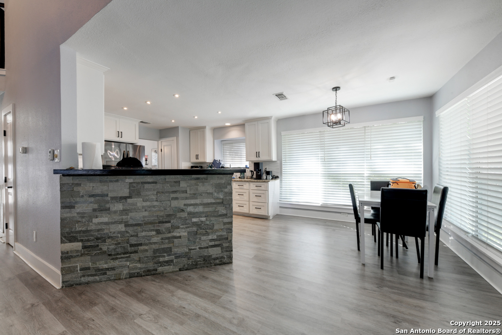 6719 Quail Lake
