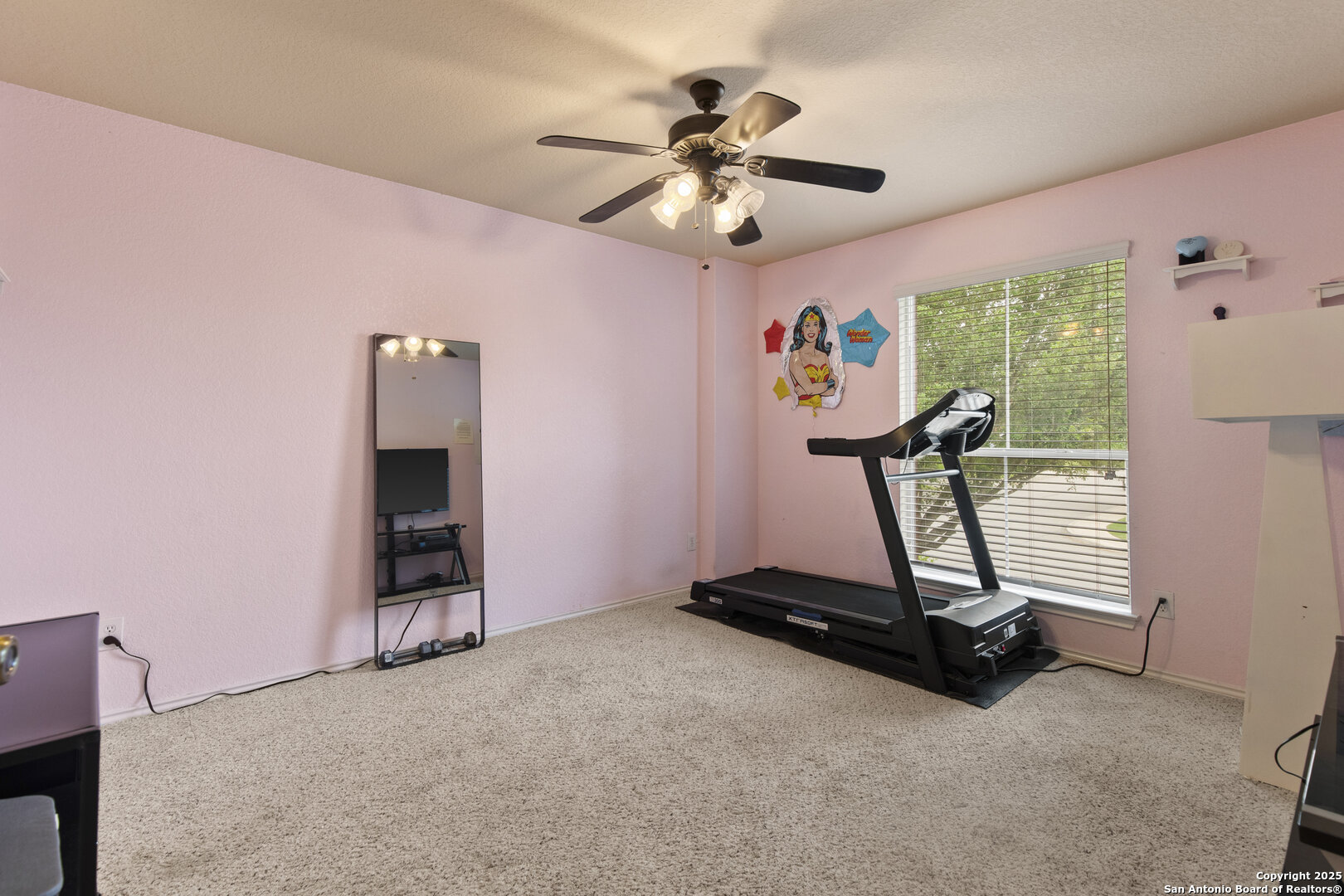 738 Daisy Crossing