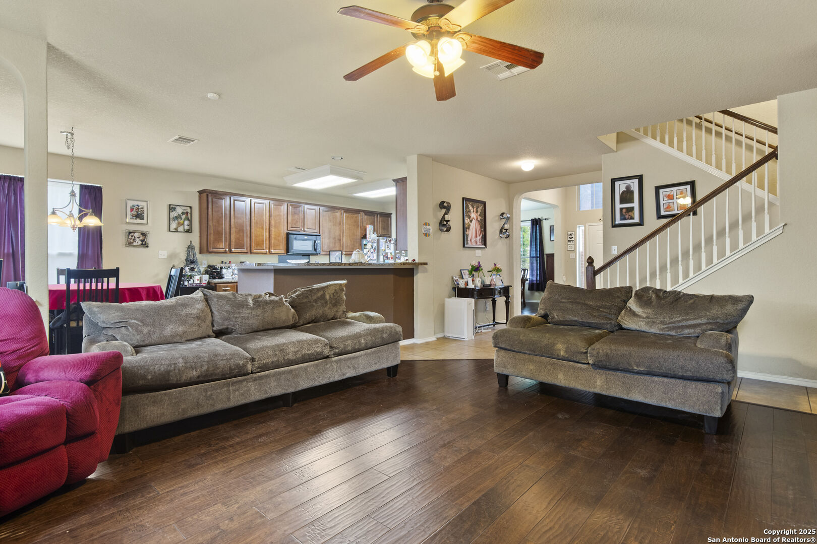 738 Daisy Crossing