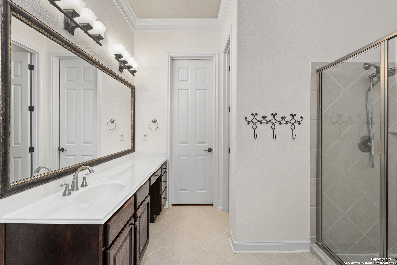 7414 Hovingham