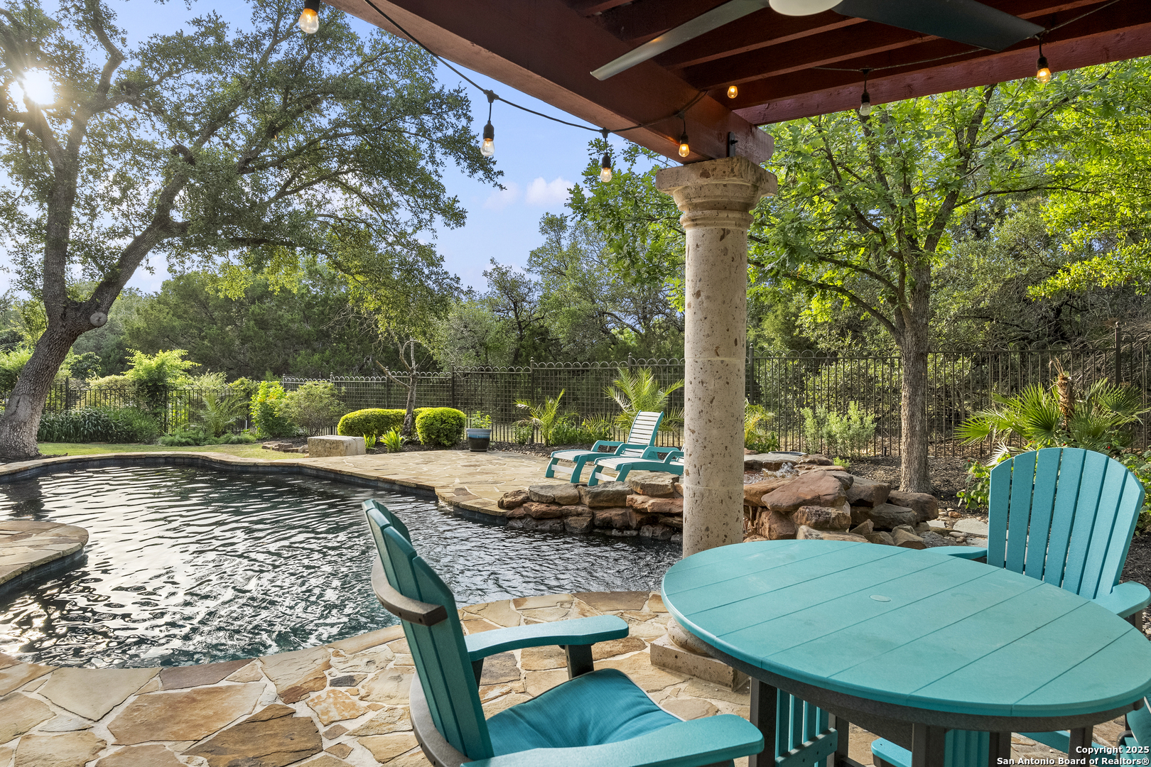 7414 Hovingham